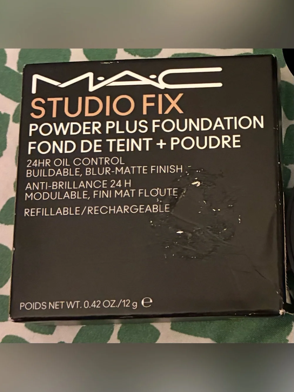 MAC Cosmetics m·a·c studio